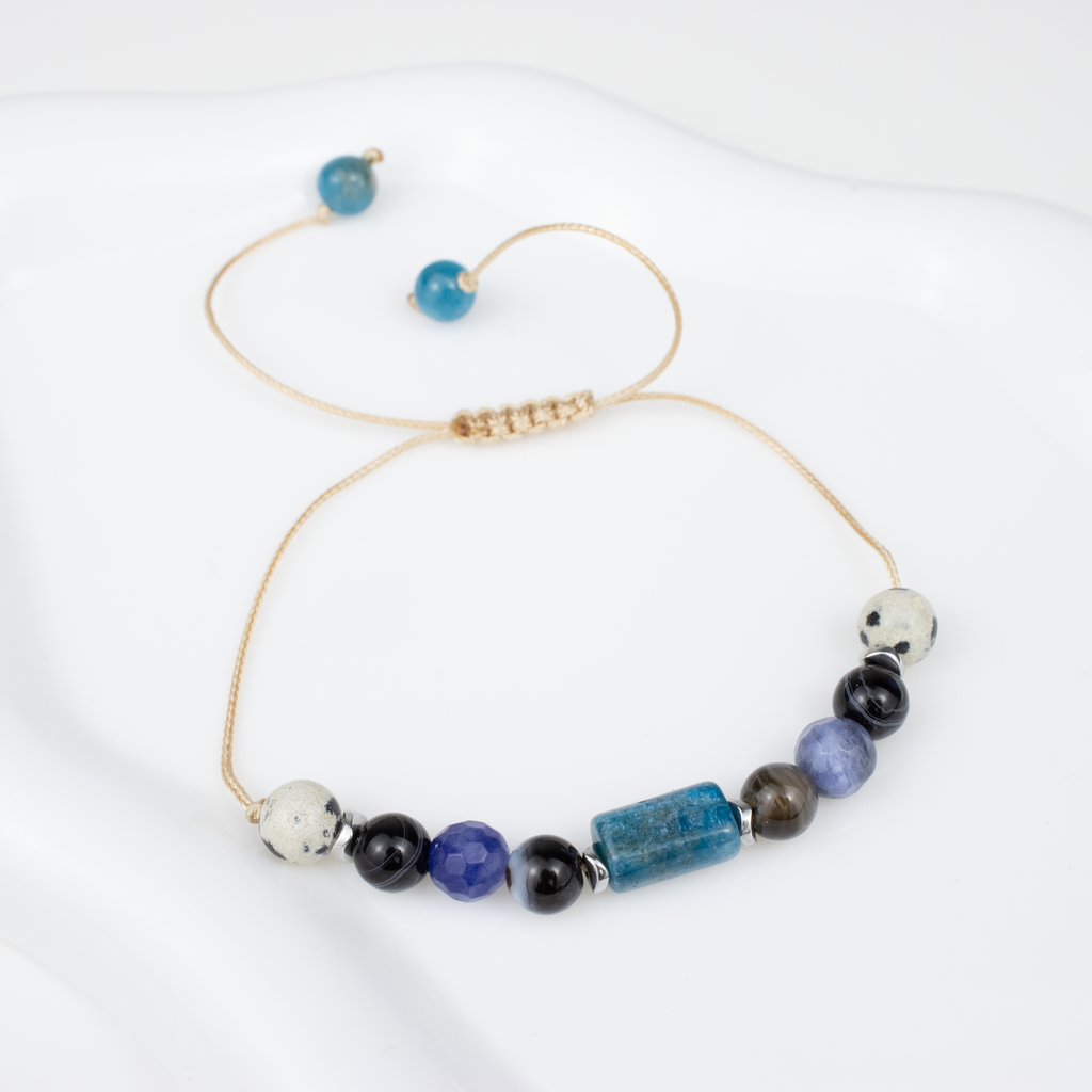 For threes (3, 12, 21, 30): Dalmatian Jasper, Lapis Lazuli, Agate, Apatite bracelet on a cord