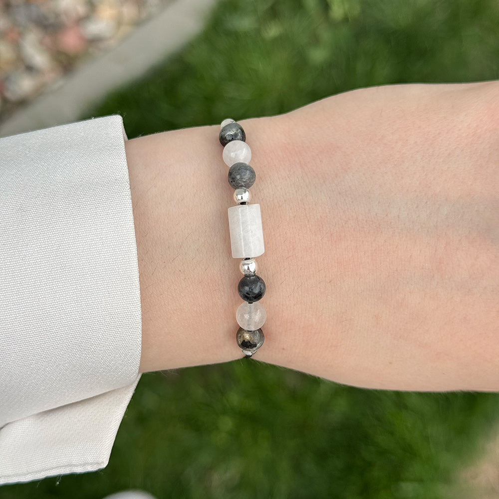 Bracelet made of Black Quartz, White Jade, and Black Labradorite beads