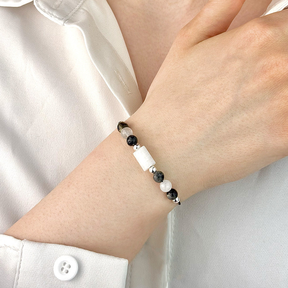 Bracelet made of Black Quartz, White Jade, and Black Labradorite beads