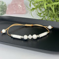 Bracelet made of Pearl and Howlite stones for women