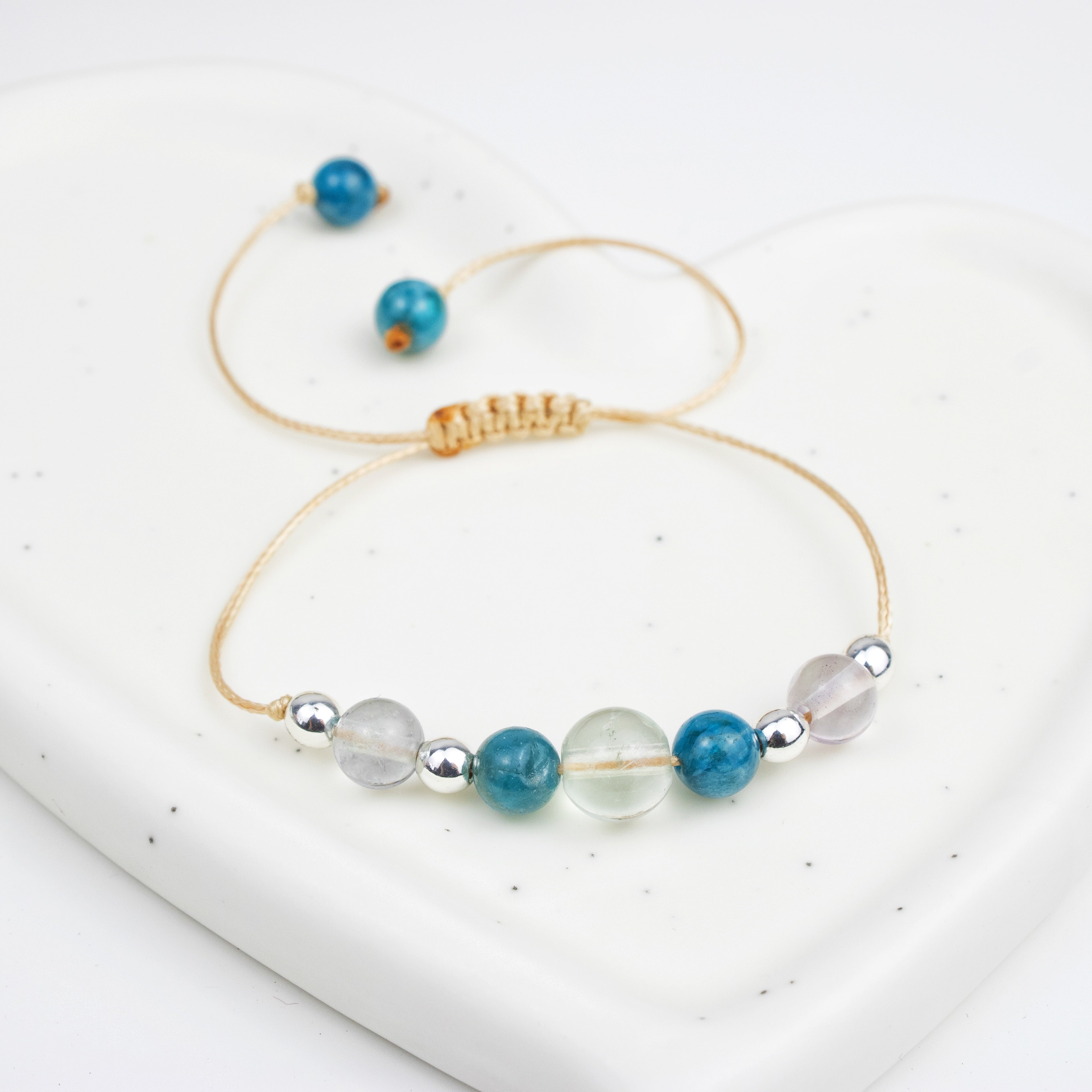 Bracelet made of Fluorite and Apatite stones