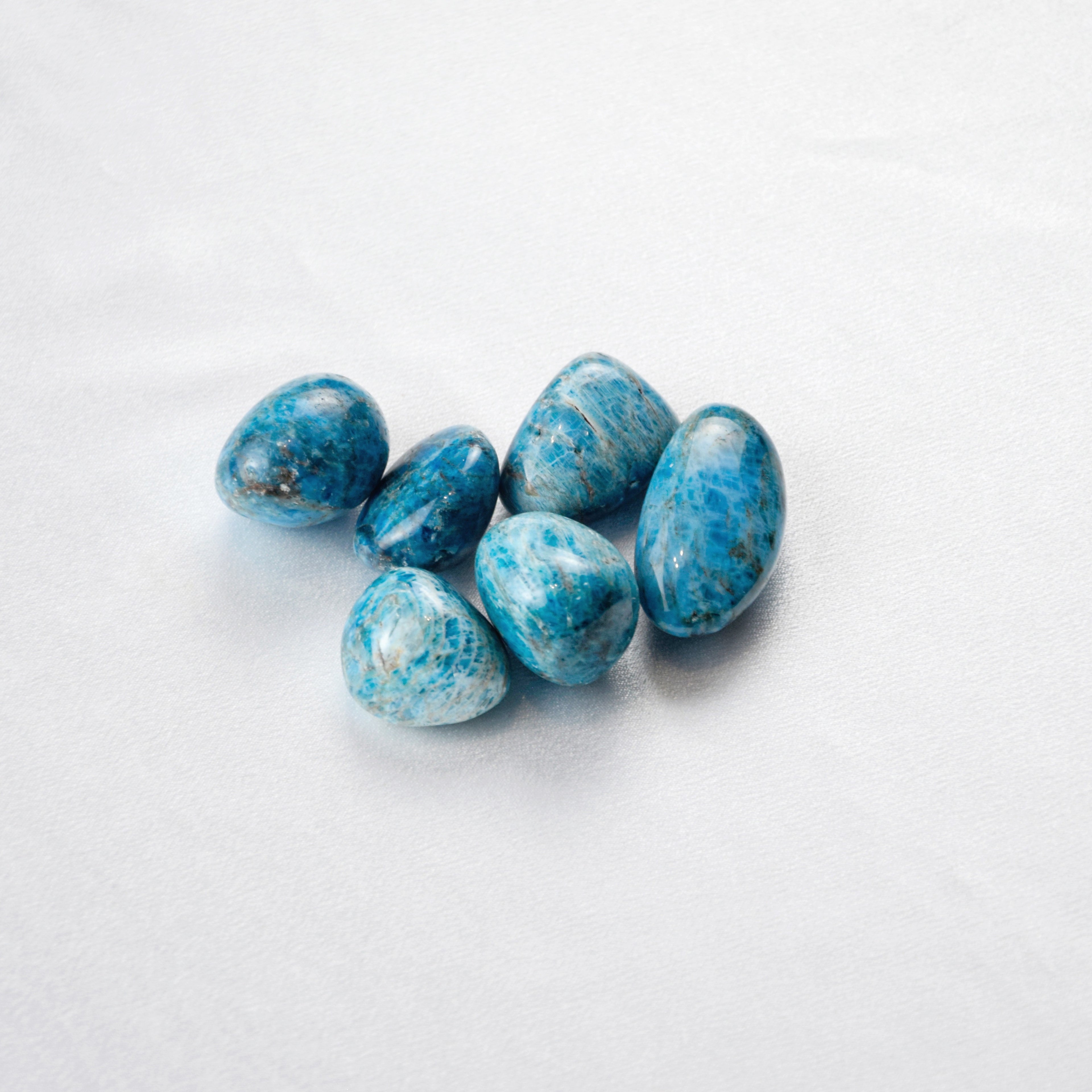 Natural Apatite stone on an adjustable black cord