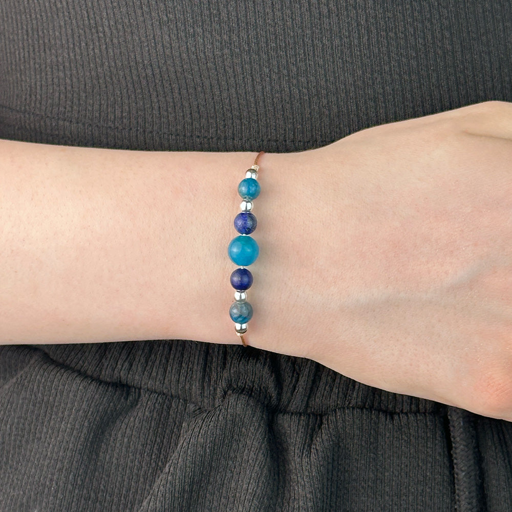Bracelet made of Lapis Lazuli and Apatite stones
